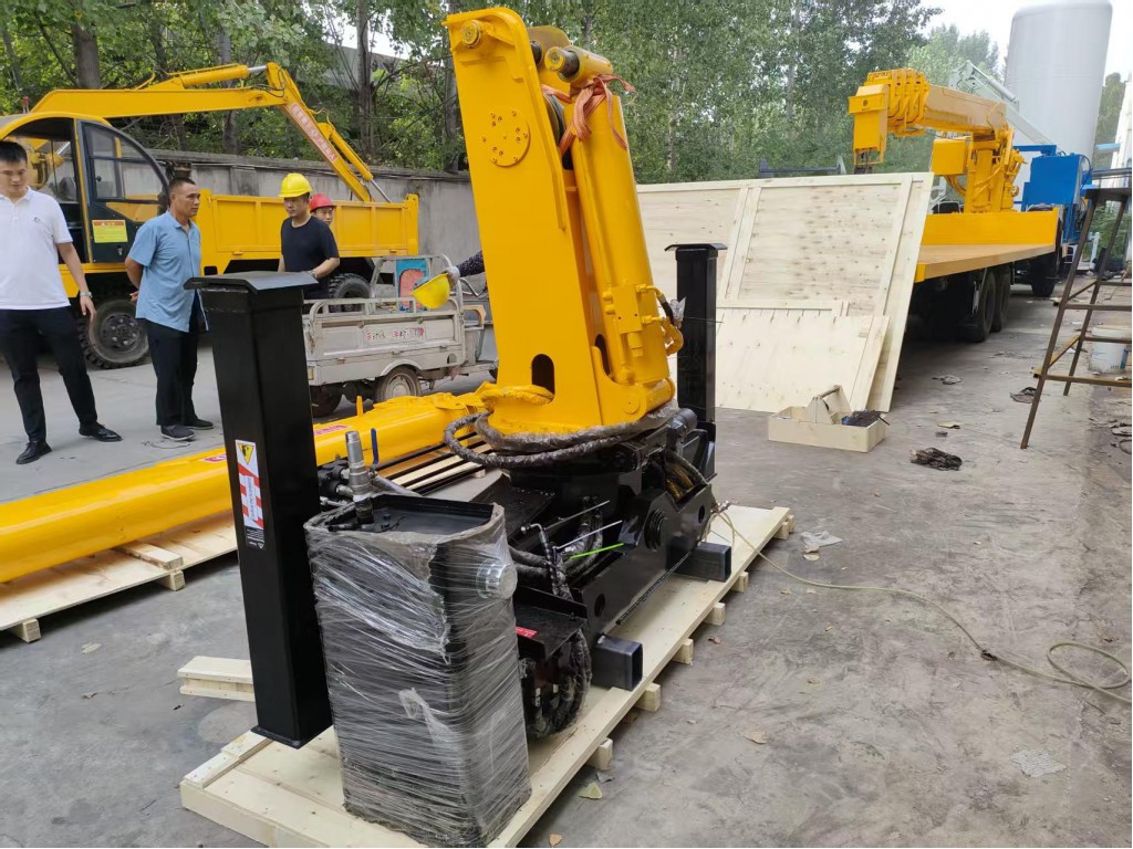 เครนติดกระเช้า 5 ตัน